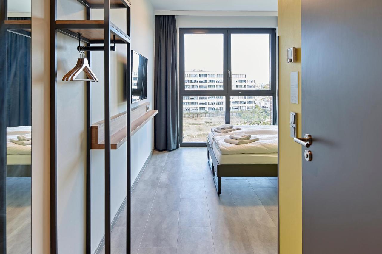 Meininger Hotel Koeln West Ngoại thất bức ảnh