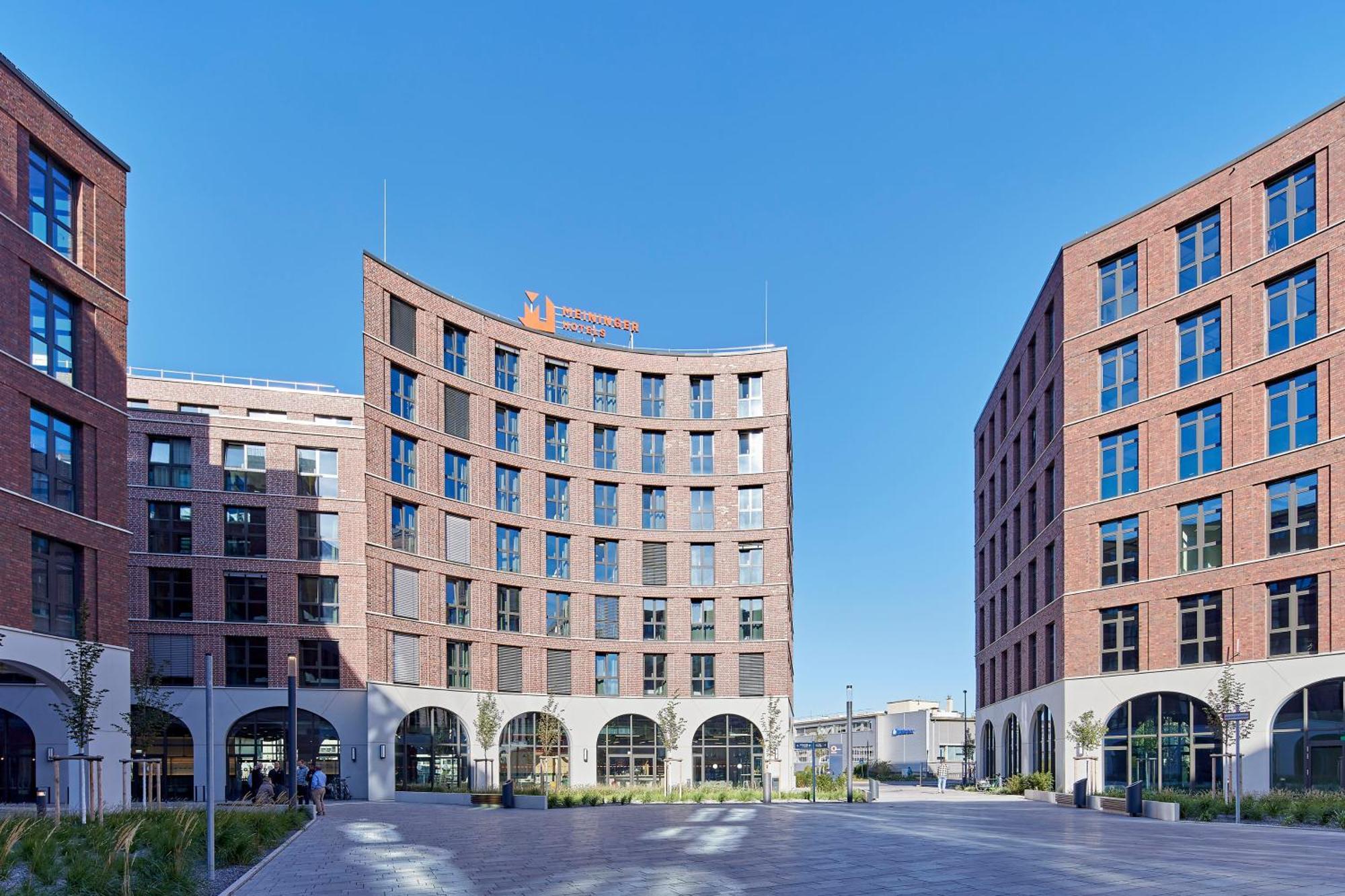 Meininger Hotel Koeln West Ngoại thất bức ảnh